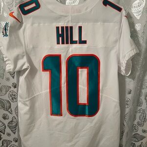 Authentic Nike On Field Miami Dolphins Tyreek Hill Jersey size 40